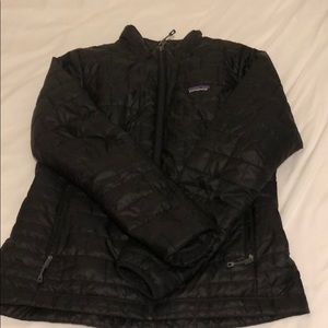 Patagonia women’s black shell jacket